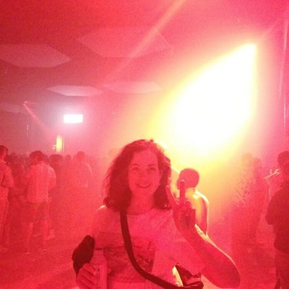 Meet your Posher, Rena - Picture 1 of 1